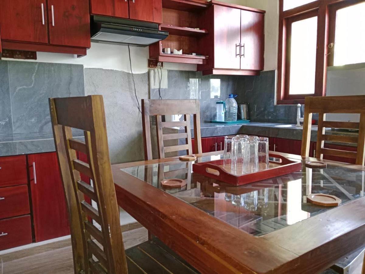 Home Stay Resort نيلافيلي المظهر الخارجي الصورة