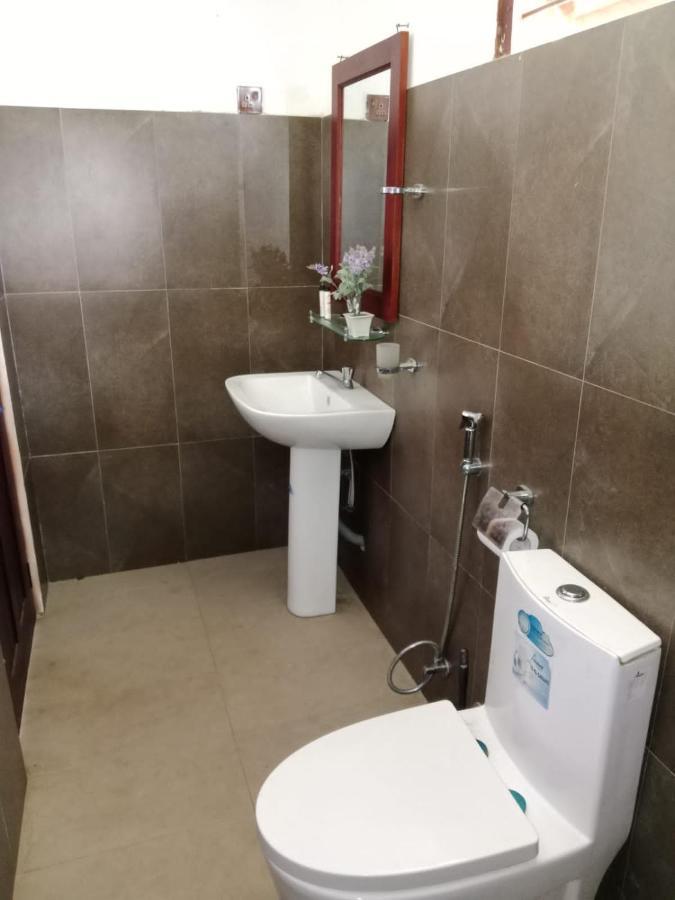 Home Stay Resort نيلافيلي المظهر الخارجي الصورة
