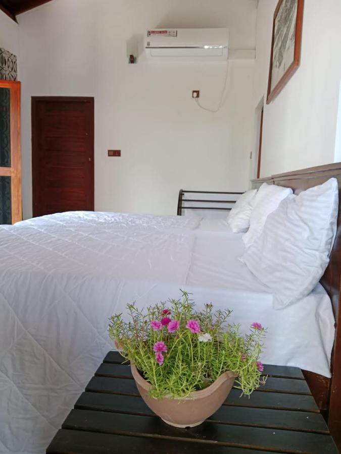 Home Stay Resort نيلافيلي المظهر الخارجي الصورة