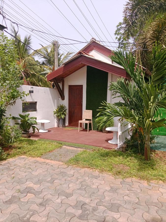 Home Stay Resort نيلافيلي المظهر الخارجي الصورة